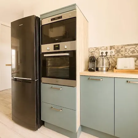 Loft 85 Terrasse Et Parking Prive 아파트 *